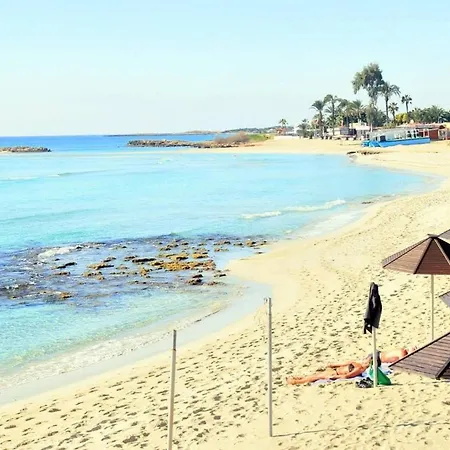 Nissi Golden Sands Family Апартаменти